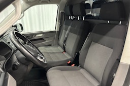 valkoinen Volkswagen Transporter 2020 kuva 15.