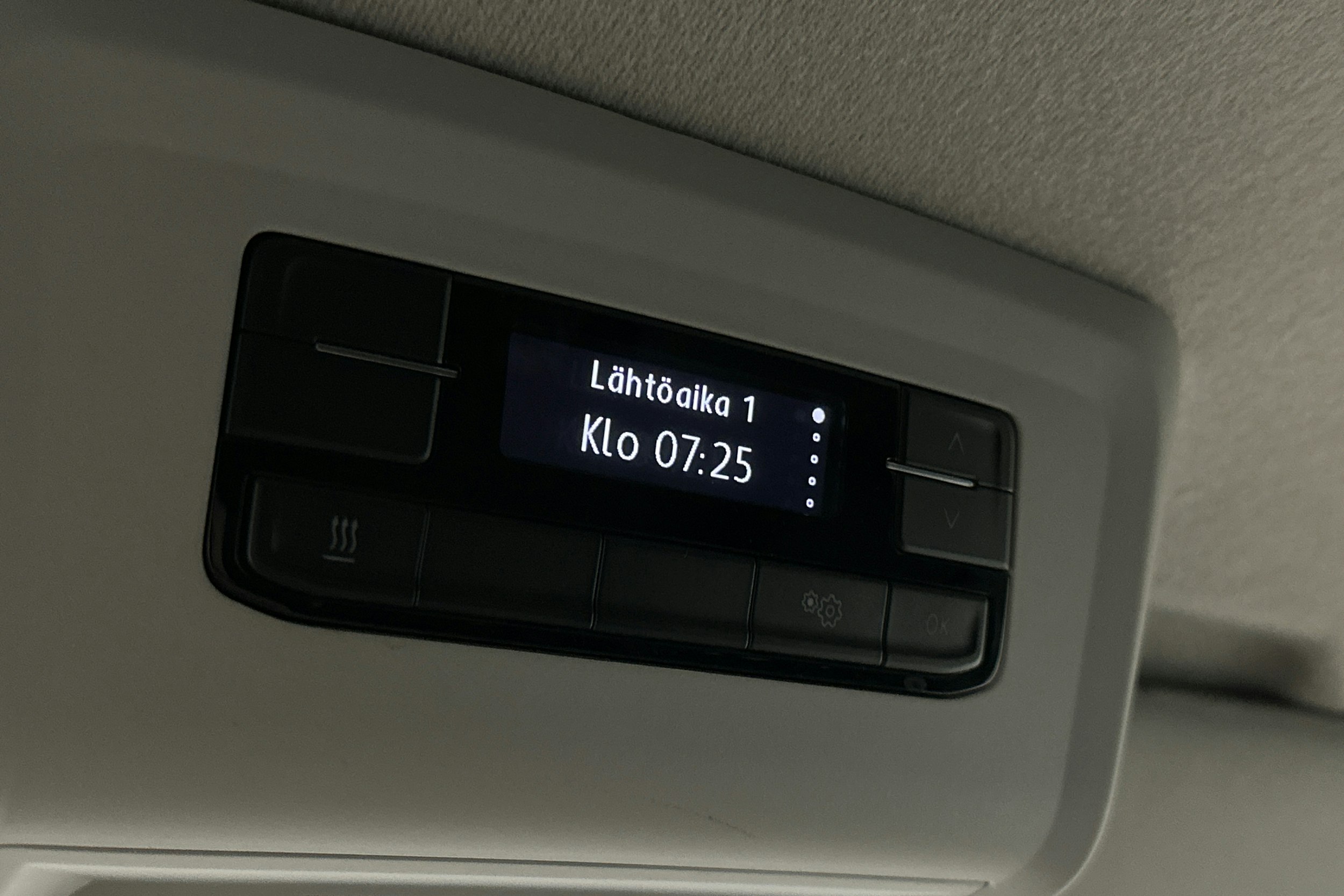 valkoinen Volkswagen Transporter 2020 kuva 25.