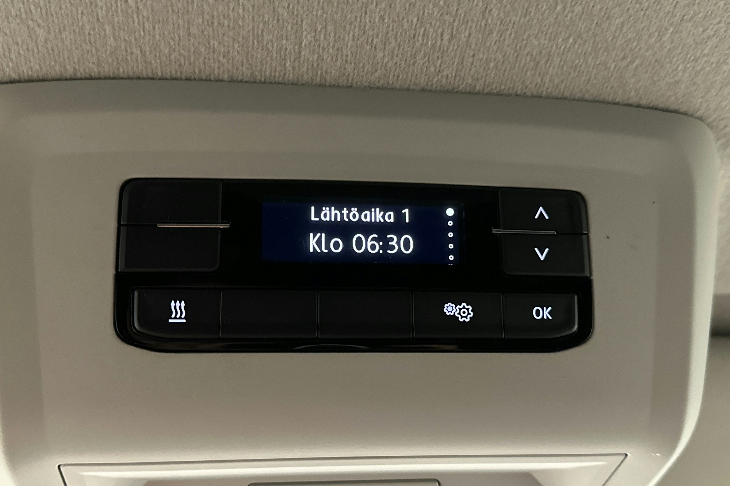 valkoinen Volkswagen Transporter 2020 kuva 13.
