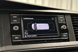 valkoinen Volkswagen Transporter 2020 kuva 17.