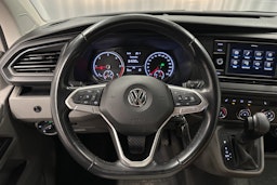 valkoinen Volkswagen Transporter 2020 kuva 10.