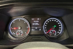 valkoinen Volkswagen Transporter 2020 kuva 13.