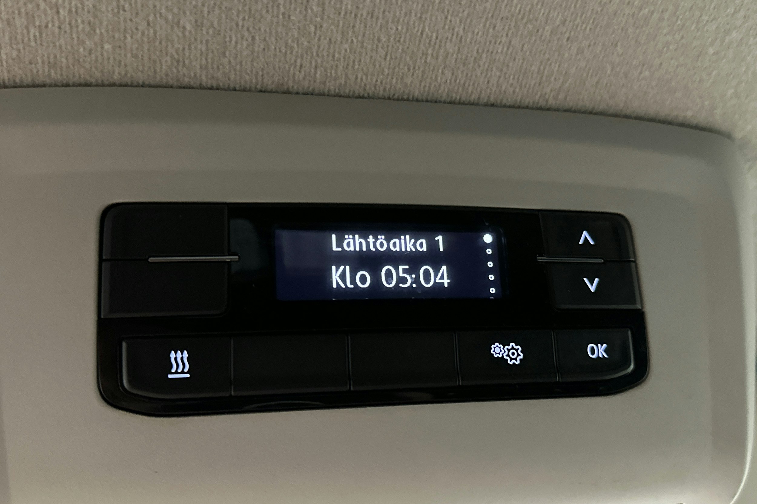 valkoinen Volkswagen Transporter 2020 kuva 15.