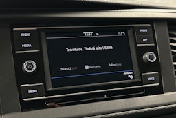 valkoinen Volkswagen Transporter 2020 kuva 18.