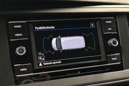valkoinen Volkswagen Transporter 2020 kuva 19.