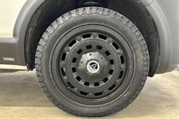 valkoinen Volkswagen Transporter 2020 kuva 28.