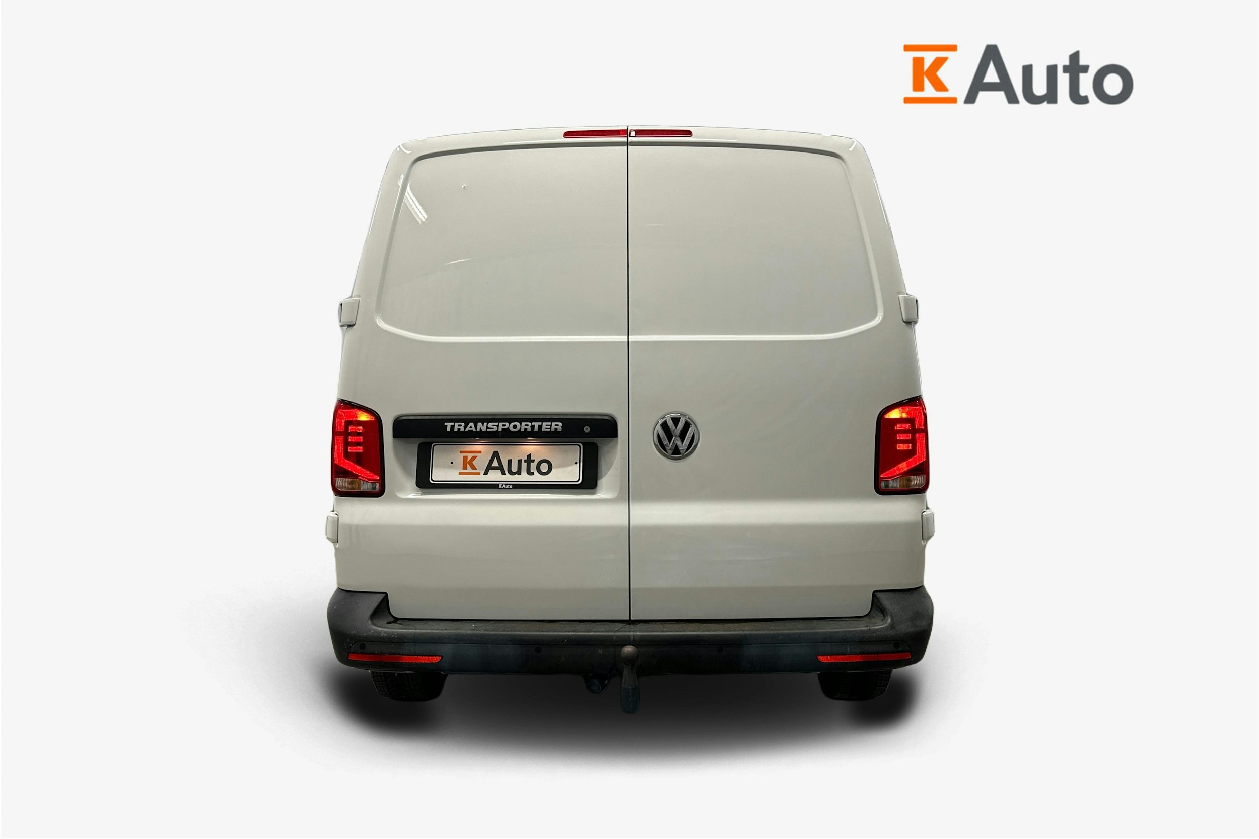valkoinen Volkswagen Transporter 2020 kuva 3.