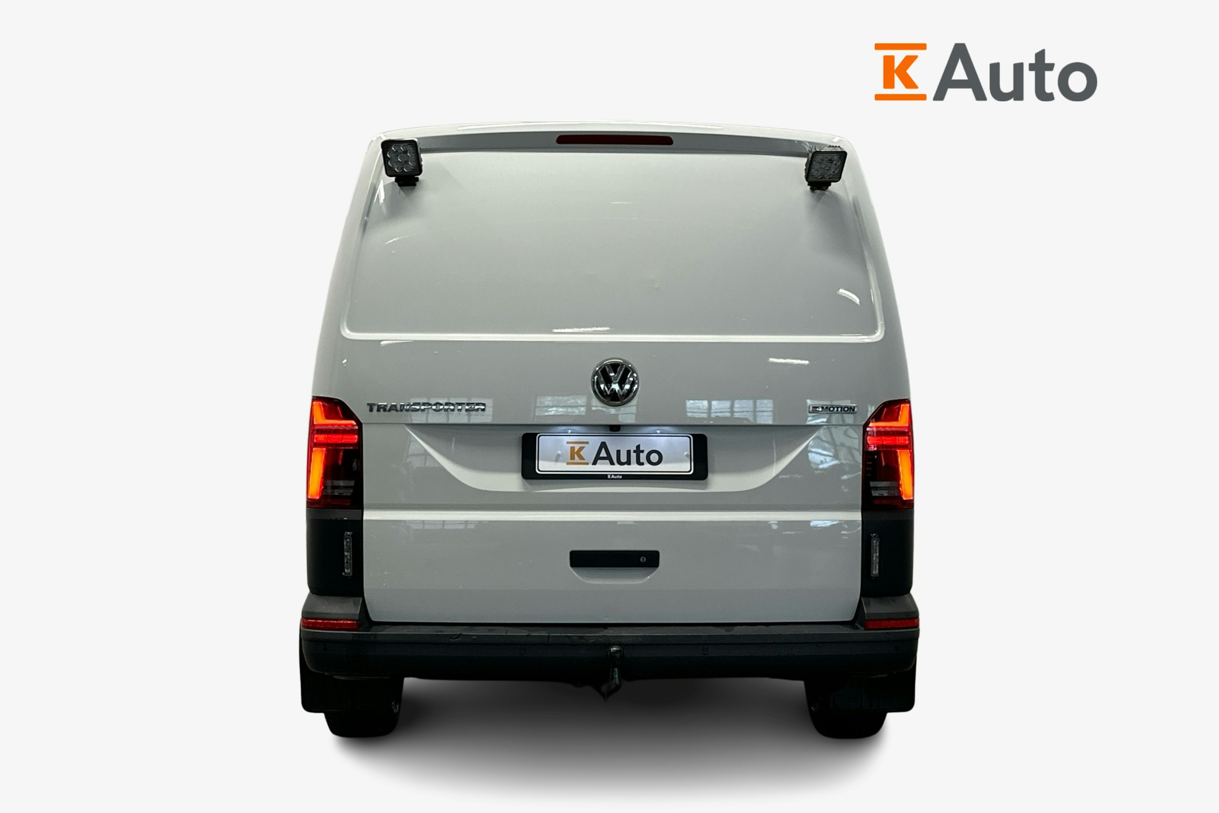 valkoinen Volkswagen Transporter 2020 kuva 3.