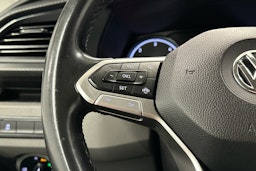 valkoinen Volkswagen Transporter 2020 kuva 12.