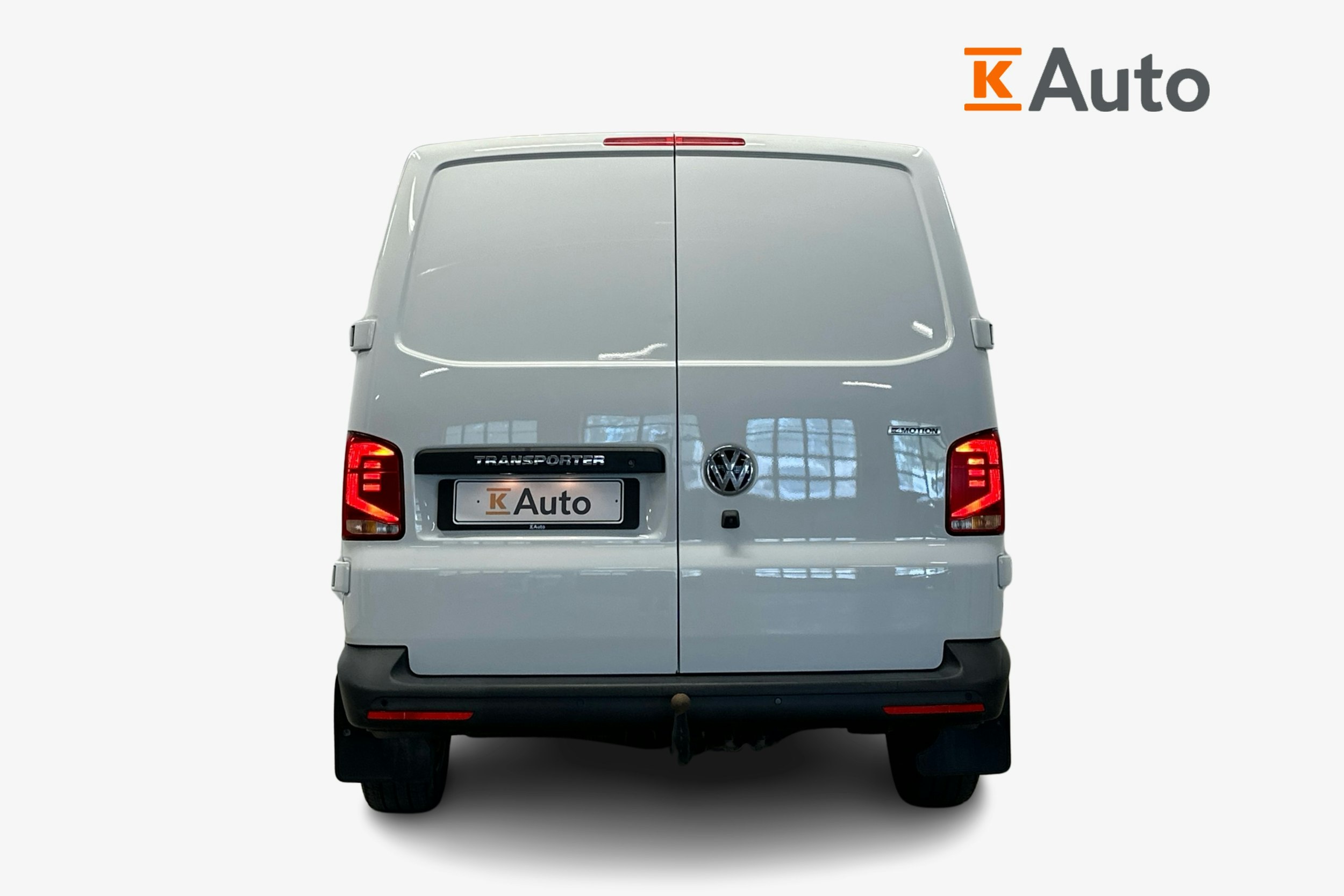 valkoinen Volkswagen Transporter 2020 kuva 3.