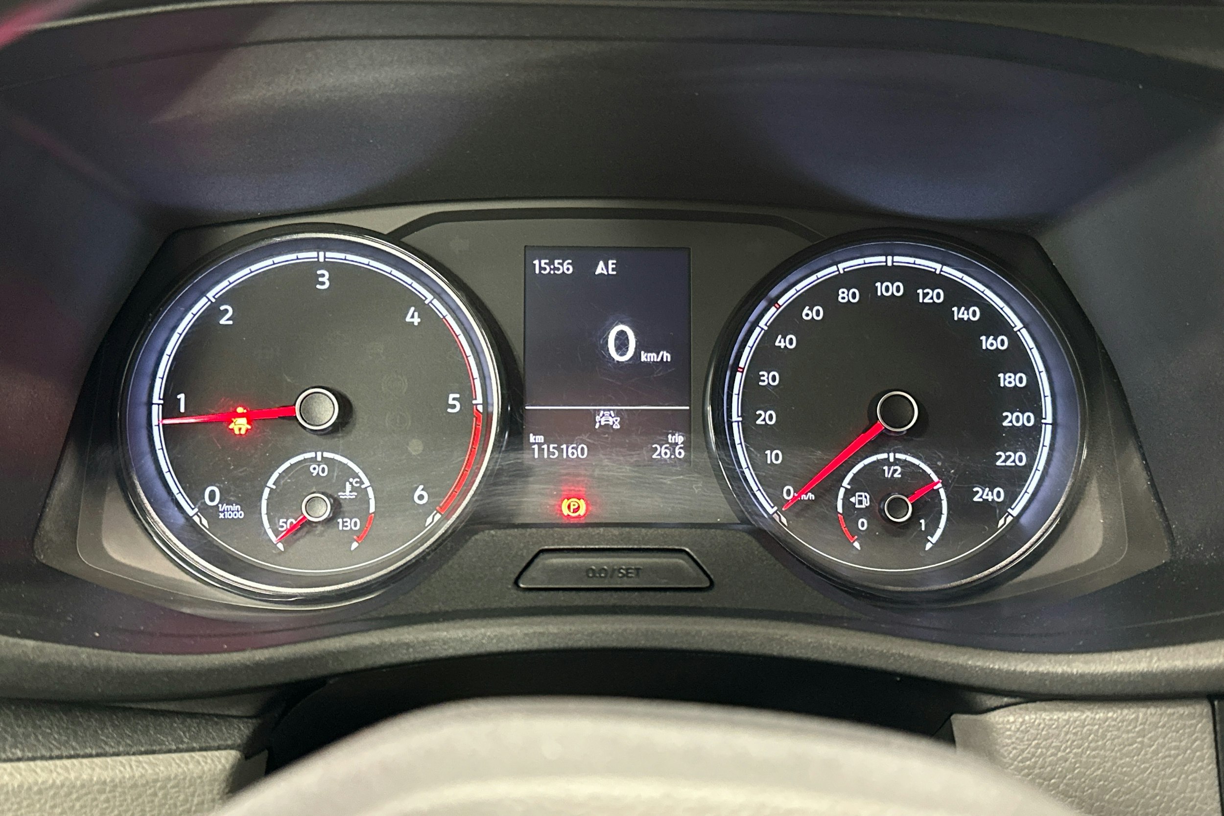 valkoinen Volkswagen Transporter 2020 kuva 15.