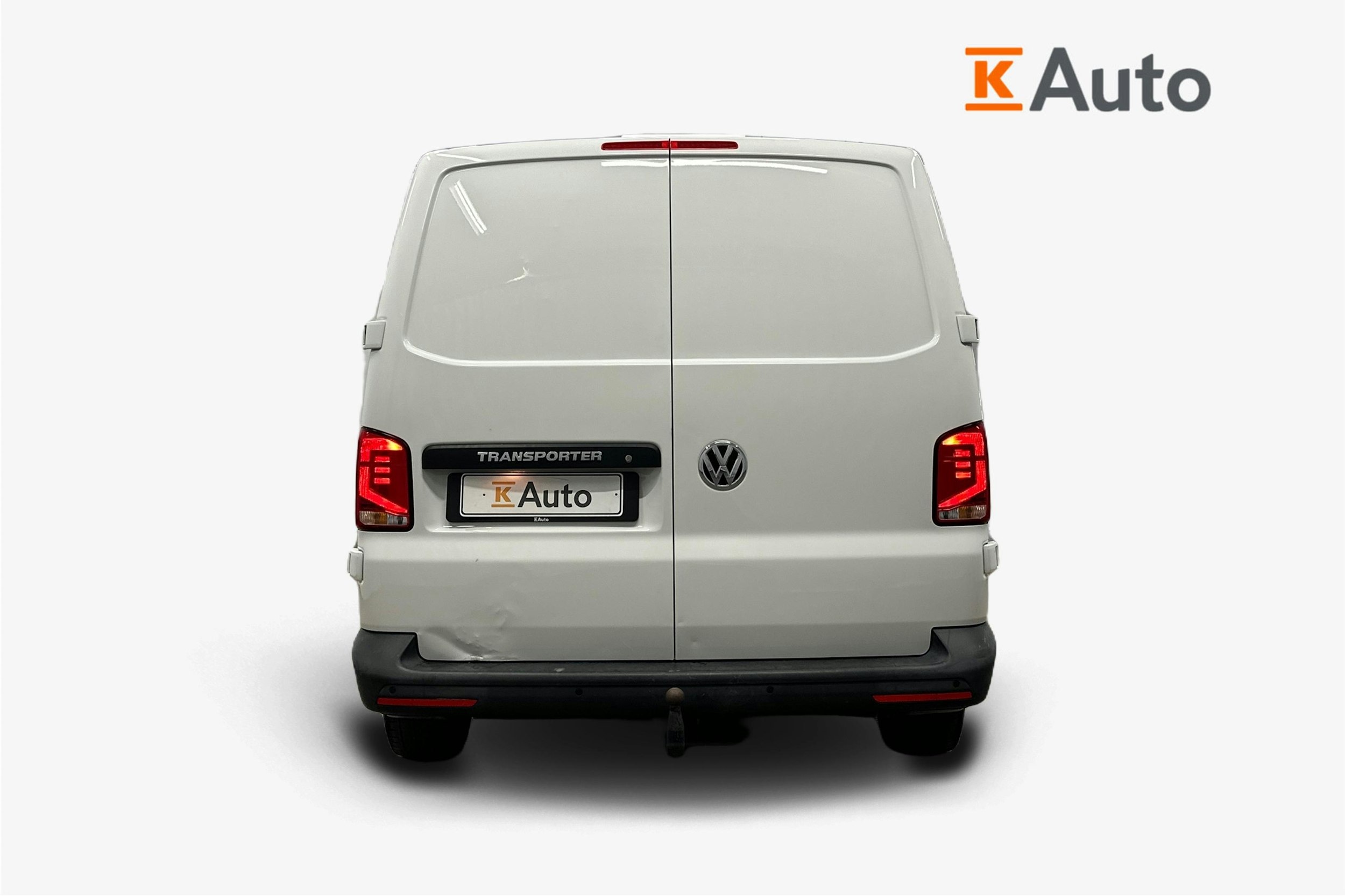 valkoinen Volkswagen Transporter 2020 kuva 3.