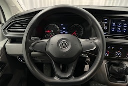 valkoinen Volkswagen Transporter 2020 kuva 15.