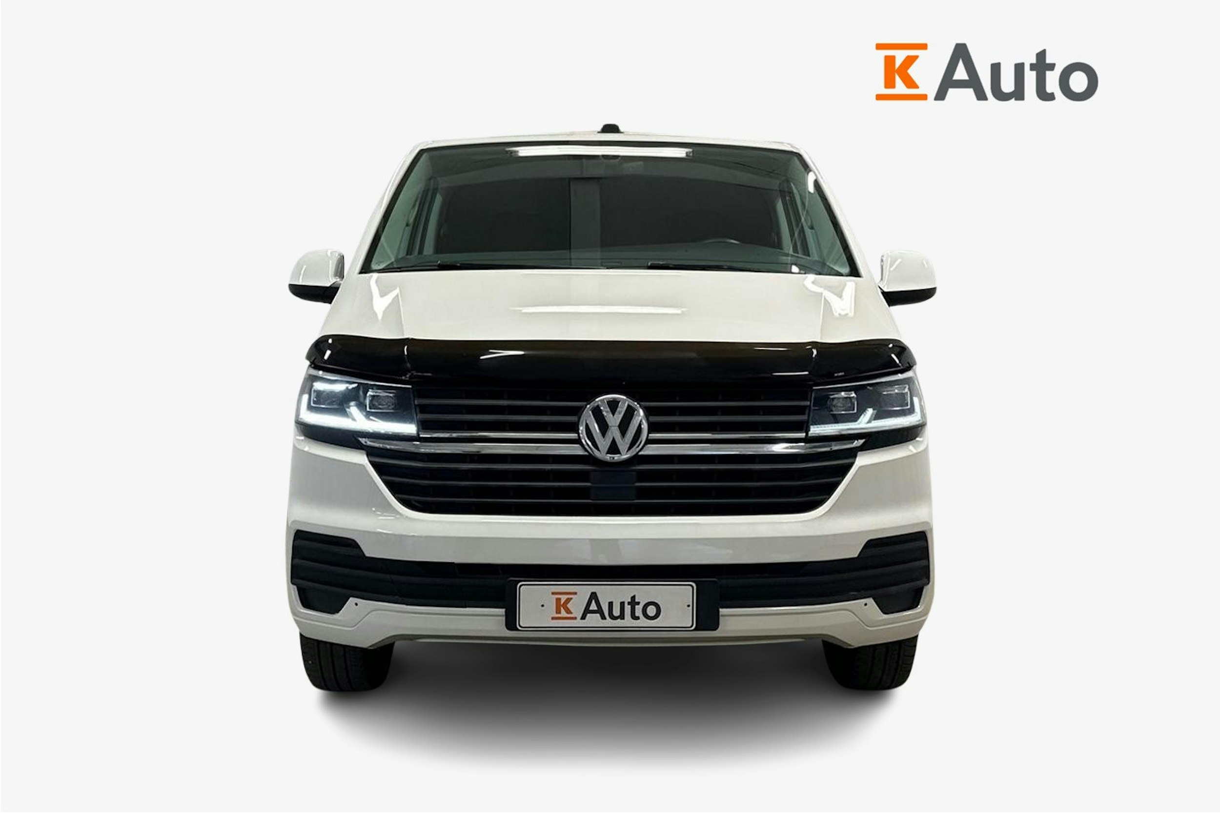 valkoinen Volkswagen Transporter 2020 kuva 5.