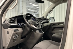 valkoinen Volkswagen Transporter 2020 kuva 9.