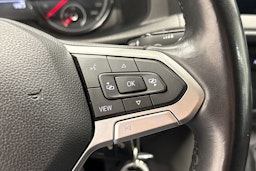 harmaa Volkswagen Transporter 2020 kuva 17.