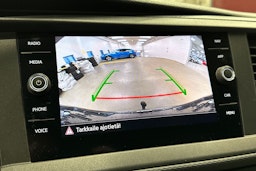 harmaa Volkswagen Transporter 2020 kuva 22.