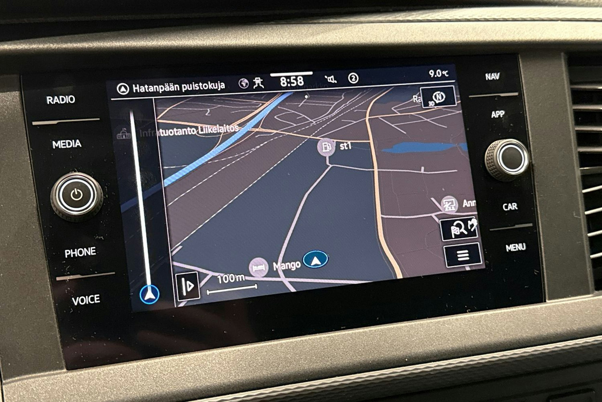 harmaa Volkswagen Transporter 2020 kuva 23.