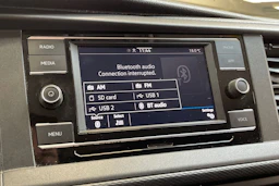 musta Volkswagen Transporter 2020 kuva 16.