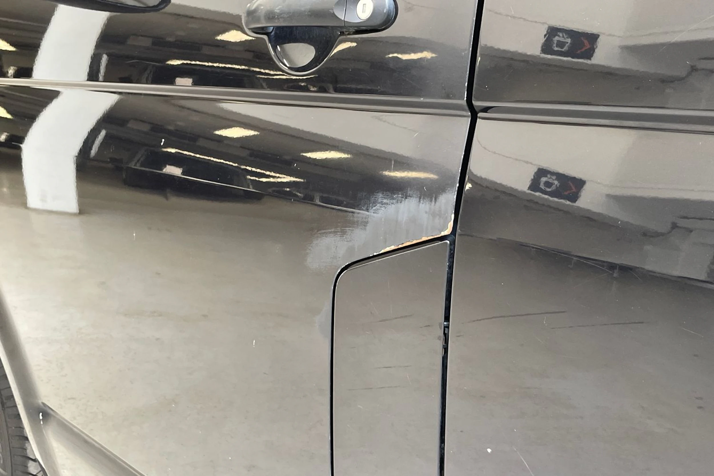 musta Volkswagen Transporter 2020 kuva 26.