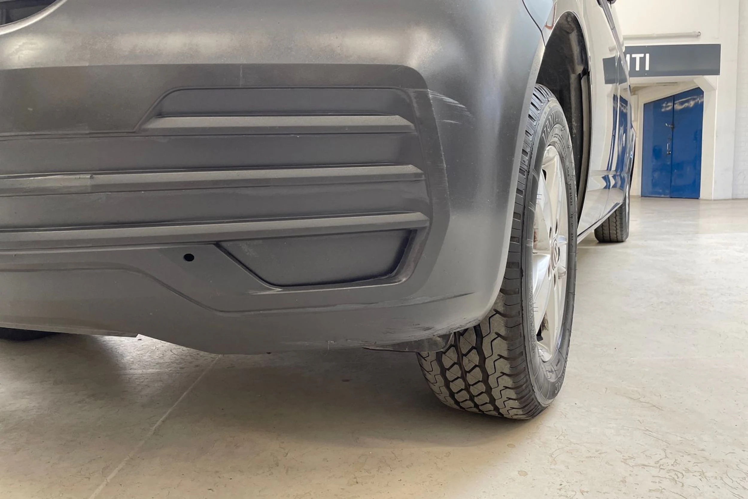 musta Volkswagen Transporter 2020 kuva 34.