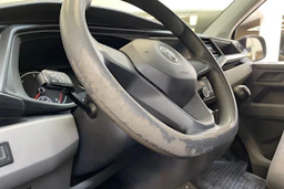 musta Volkswagen Transporter 2020 kuva 36.