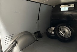 musta Volkswagen Transporter 2020 kuva 27.