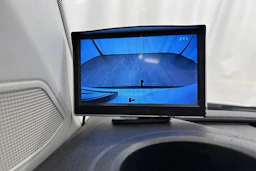 valkoinen Volkswagen Transporter 2020 kuva 17.