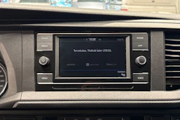 valkoinen Volkswagen Transporter 2020 kuva 22.
