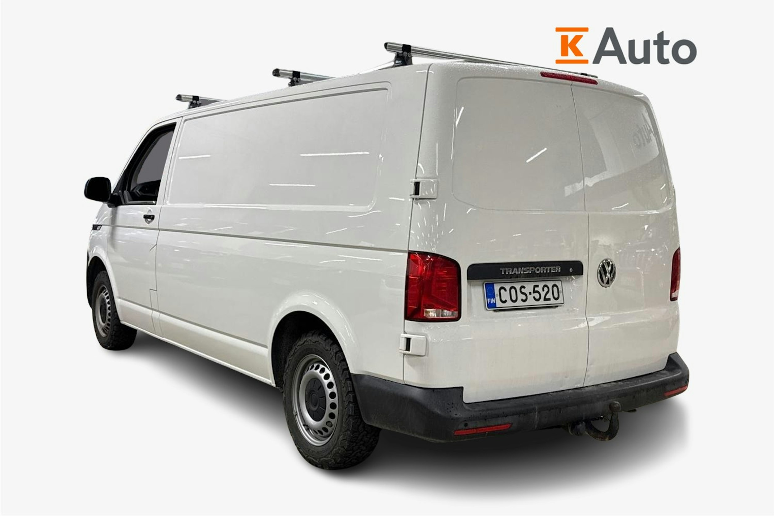 valkoinen Volkswagen Transporter 2020 kuva 2.