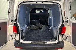 Valkoinen Volkswagen TRANSPORTER 2020 kuva 14.