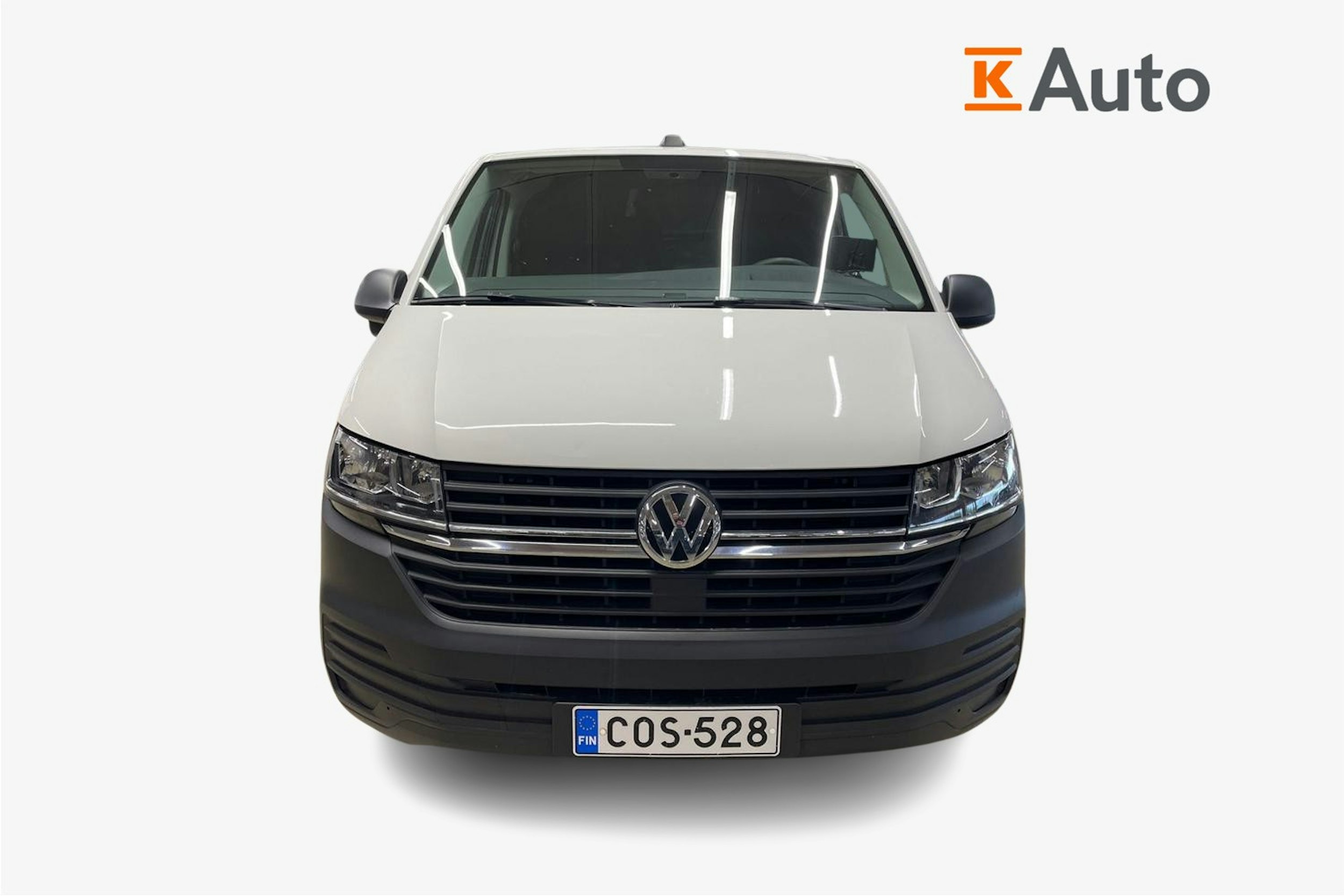 valkoinen Volkswagen Transporter 2020 kuva 5.