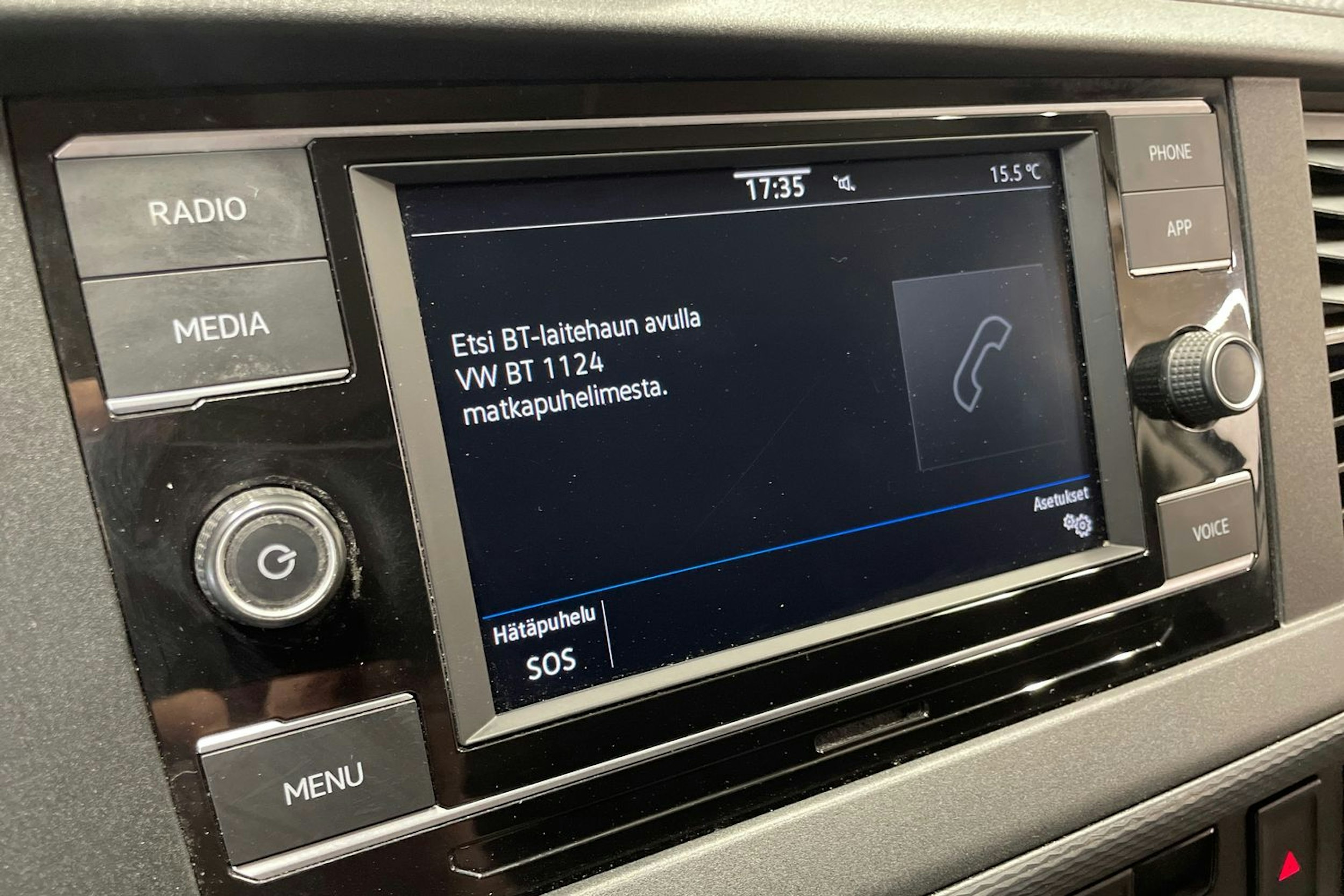 valkoinen Volkswagen Transporter 2020 kuva 31.