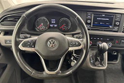 valkoinen Volkswagen Transporter 2020 kuva 13.