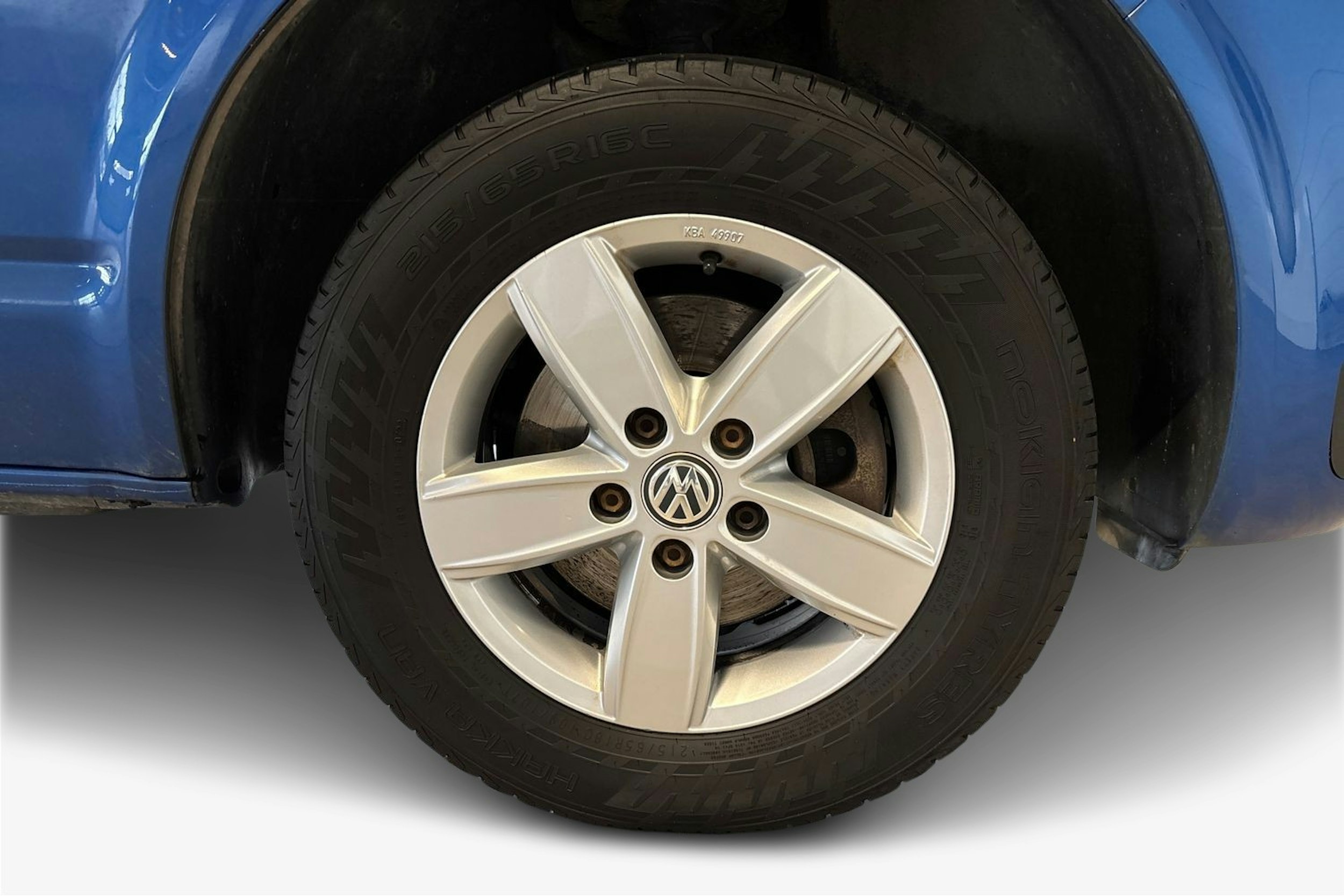 Sininen Volkswagen TRANSPORTER 2020 kuva 11.