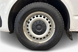 valkoinen Volkswagen Transporter 2020 kuva 11.