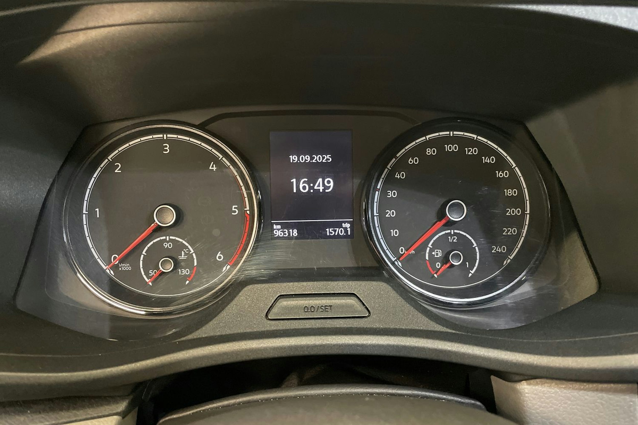 Hopea Volkswagen TRANSPORTER 2020 kuva 11.