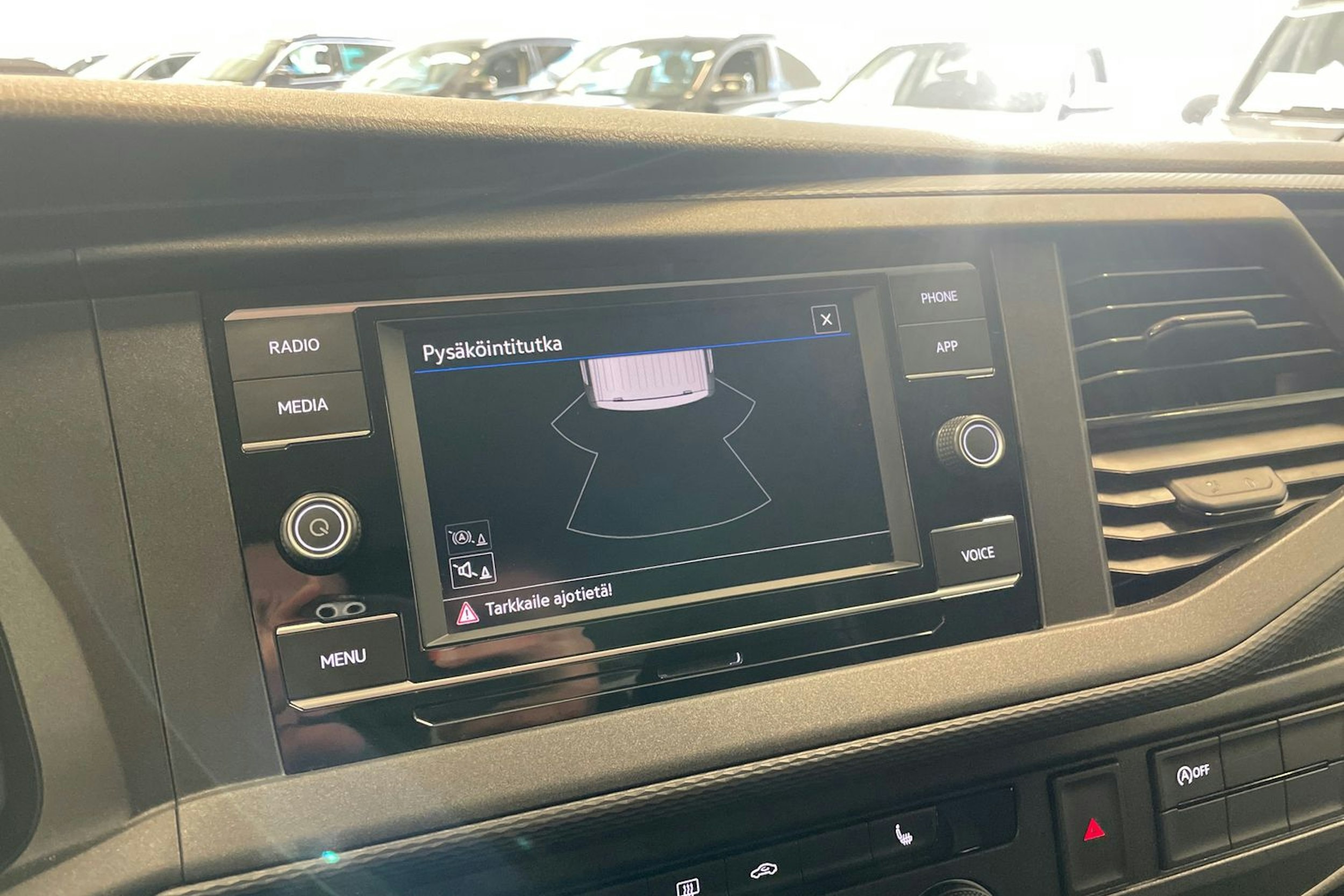 Hopea Volkswagen TRANSPORTER 2020 kuva 13.
