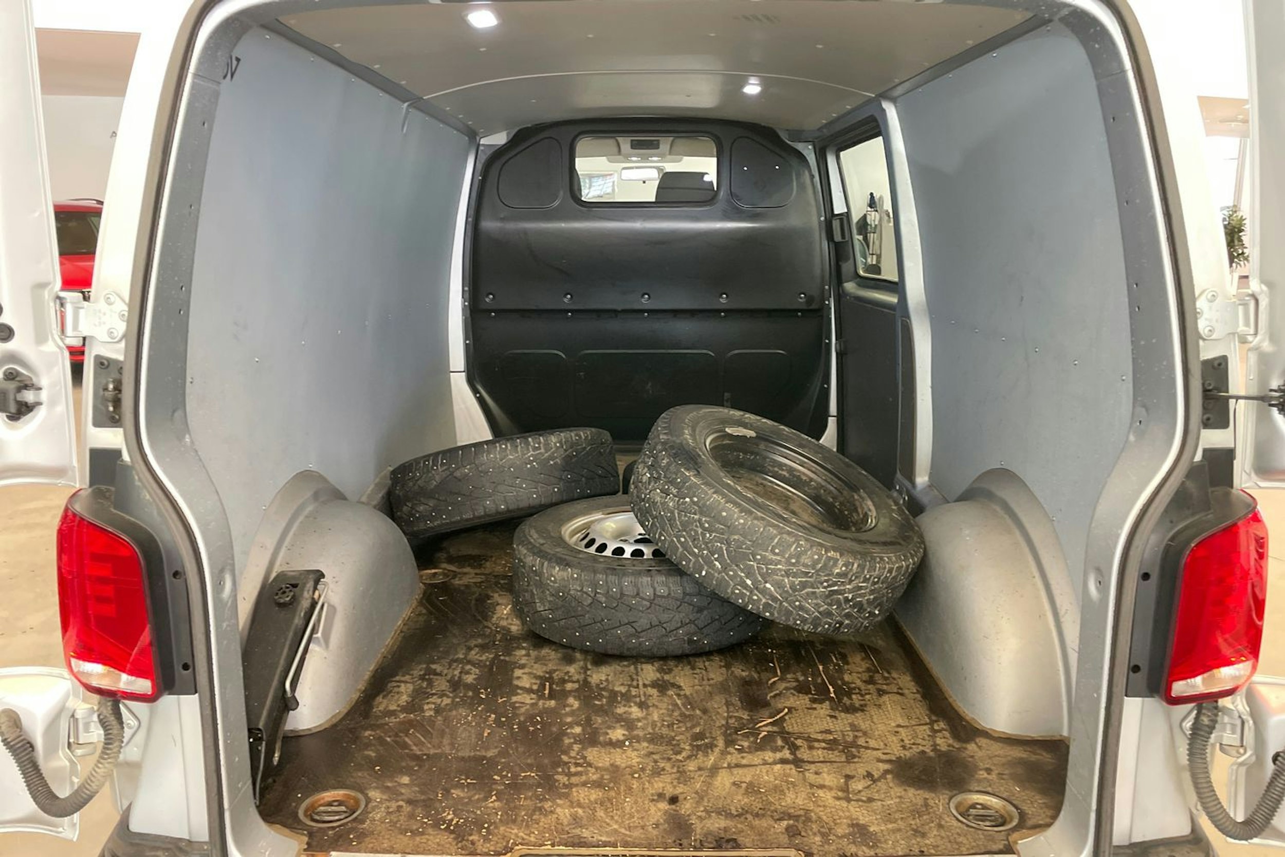 Hopea Volkswagen TRANSPORTER 2020 kuva 11.