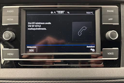 valkoinen Volkswagen Transporter 2020 kuva 16.