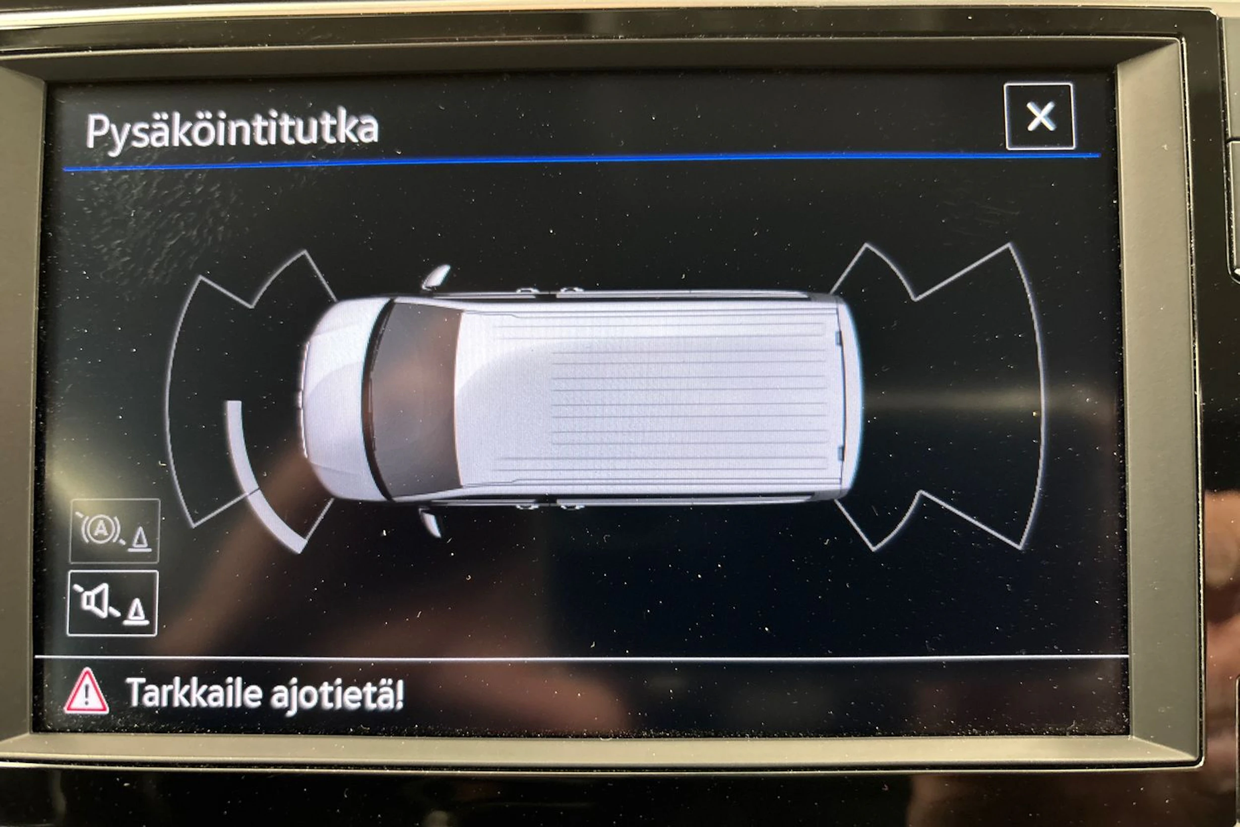 valkoinen Volkswagen Transporter 2020 kuva 17.
