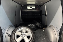 Harmaa Volkswagen Transporter 2020 kuva 19.