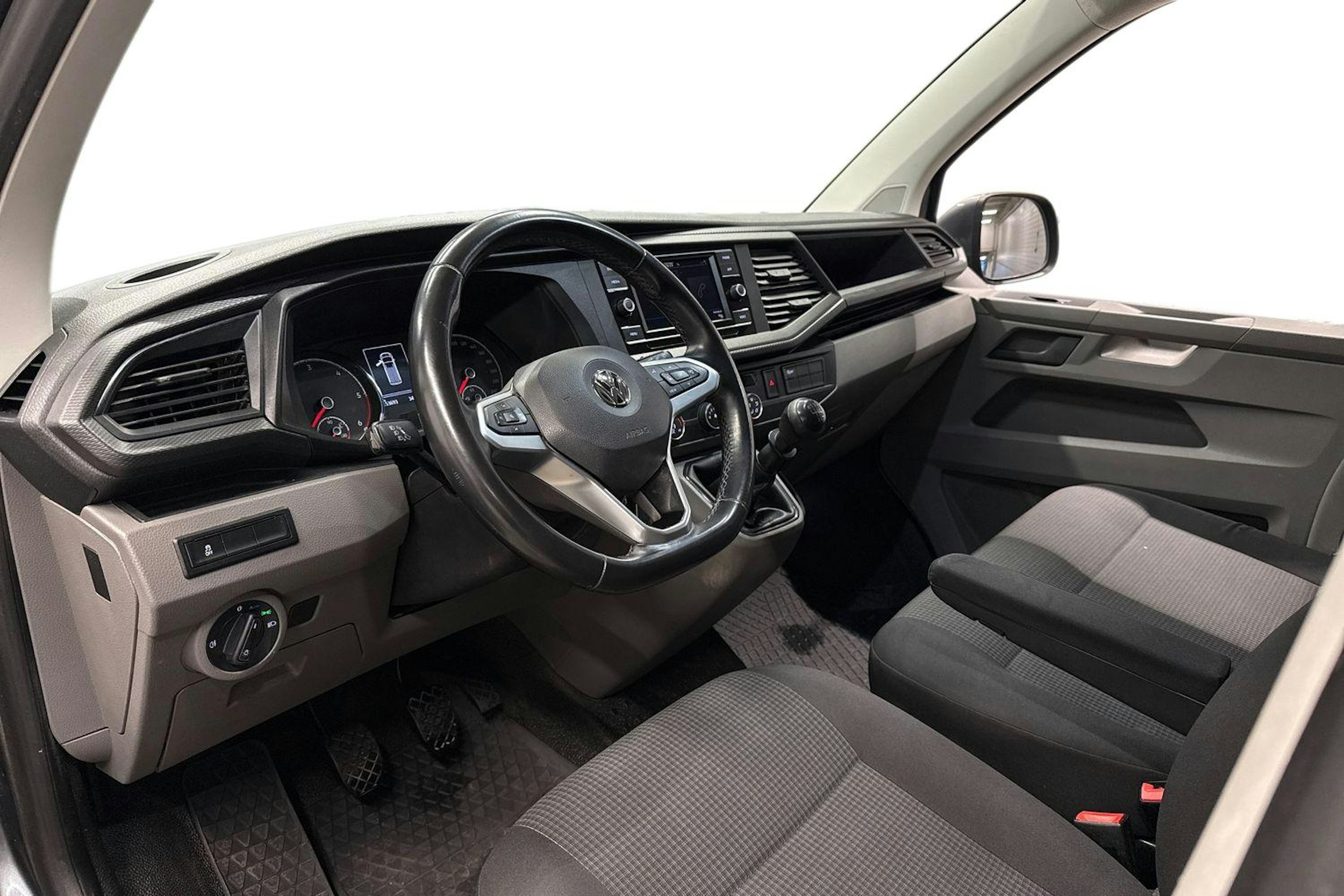 harmaa Volkswagen Transporter 2020 kuva 8.