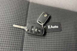 harmaa Volkswagen Transporter 2020 kuva 25.