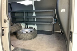 Valkoinen Volkswagen TRANSPORTER 2020 kuva 10.