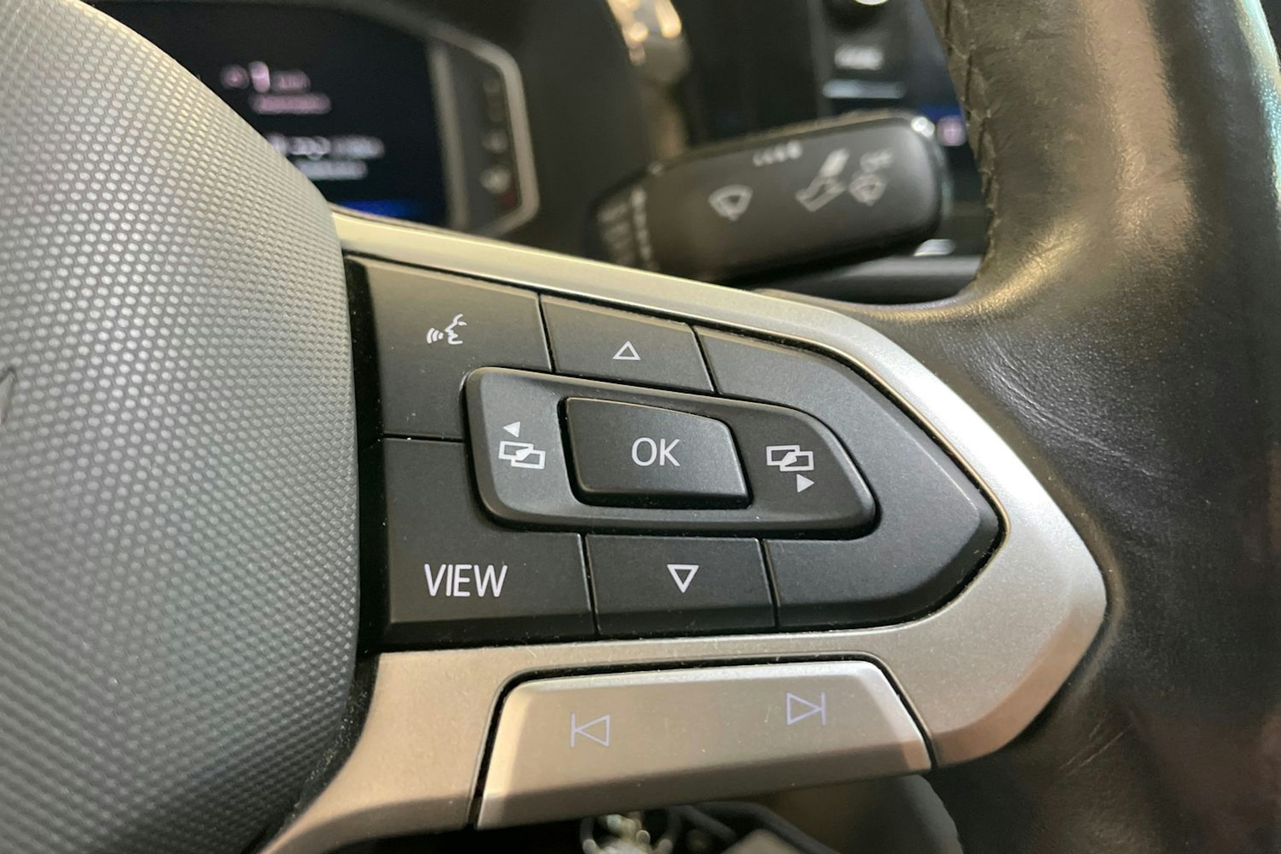 Valkoinen Volkswagen TRANSPORTER 2020 kuva 15.