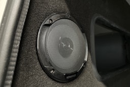 valkoinen Volkswagen Transporter 2020 kuva 18.