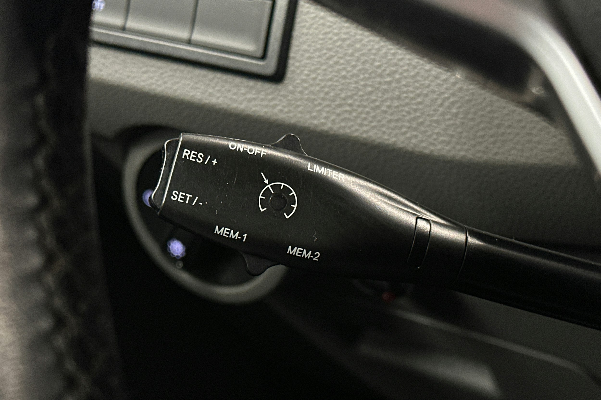 valkoinen Volkswagen Transporter 2020 kuva 22.