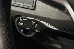 valkoinen Volkswagen Transporter 2020 kuva 22.