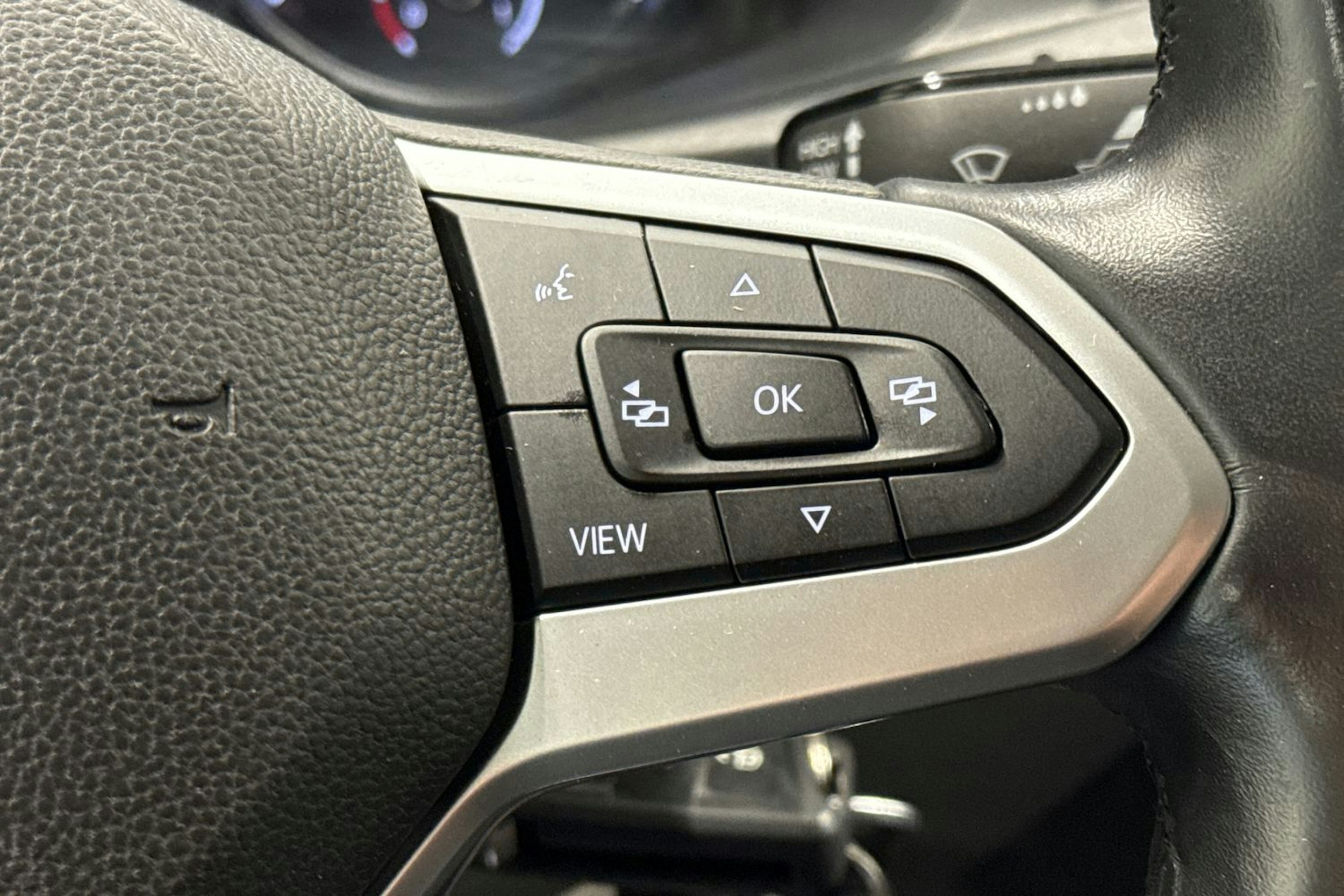 musta Volkswagen Transporter 2020 kuva 17.